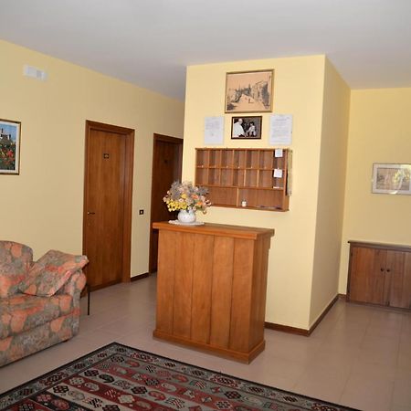Camere Tiziana Assisi Bagian luar foto